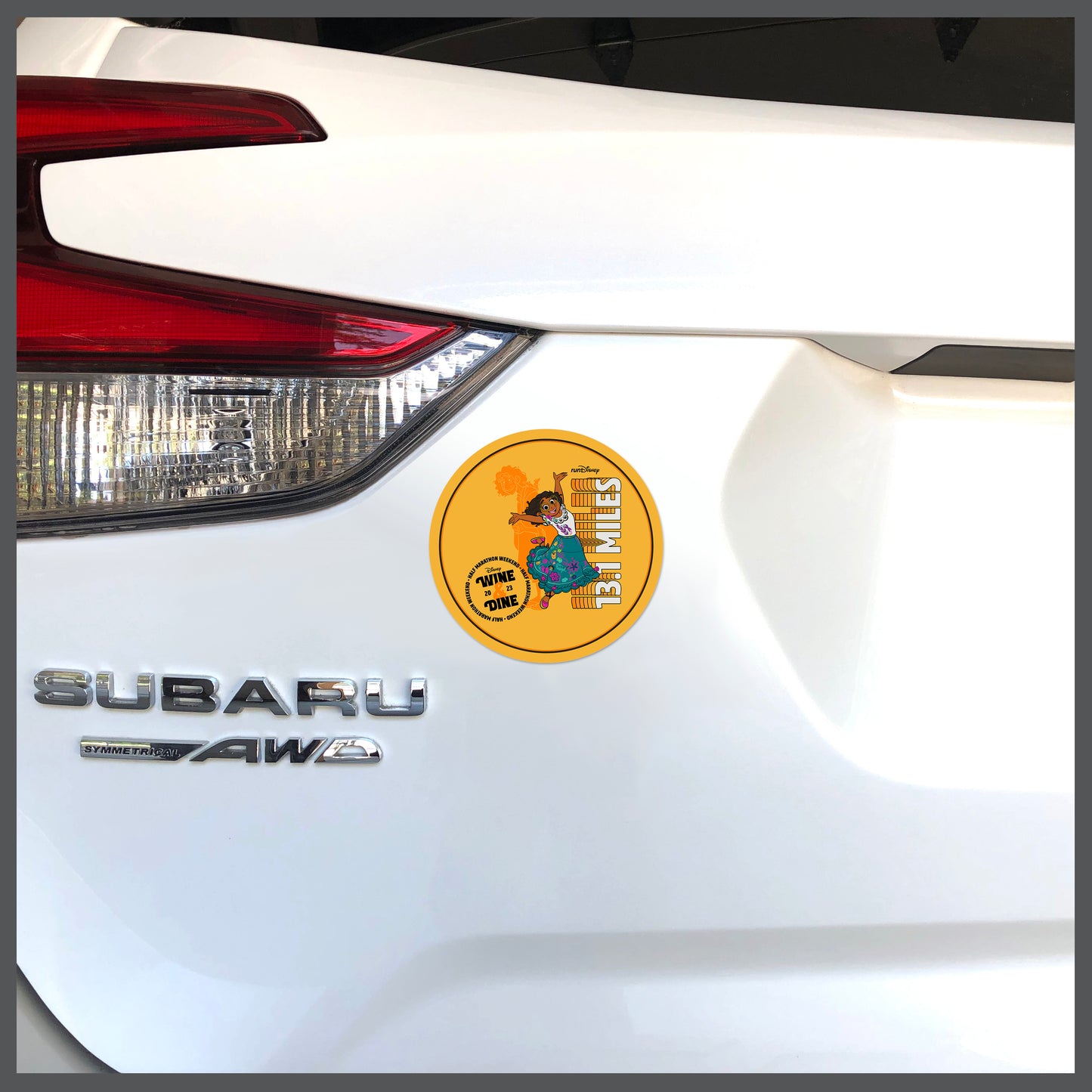 RunDisney Wine & Dine Weekend 2023 Half Marathon 13.1 Miles 4″ Circle Decal or Car Magnet