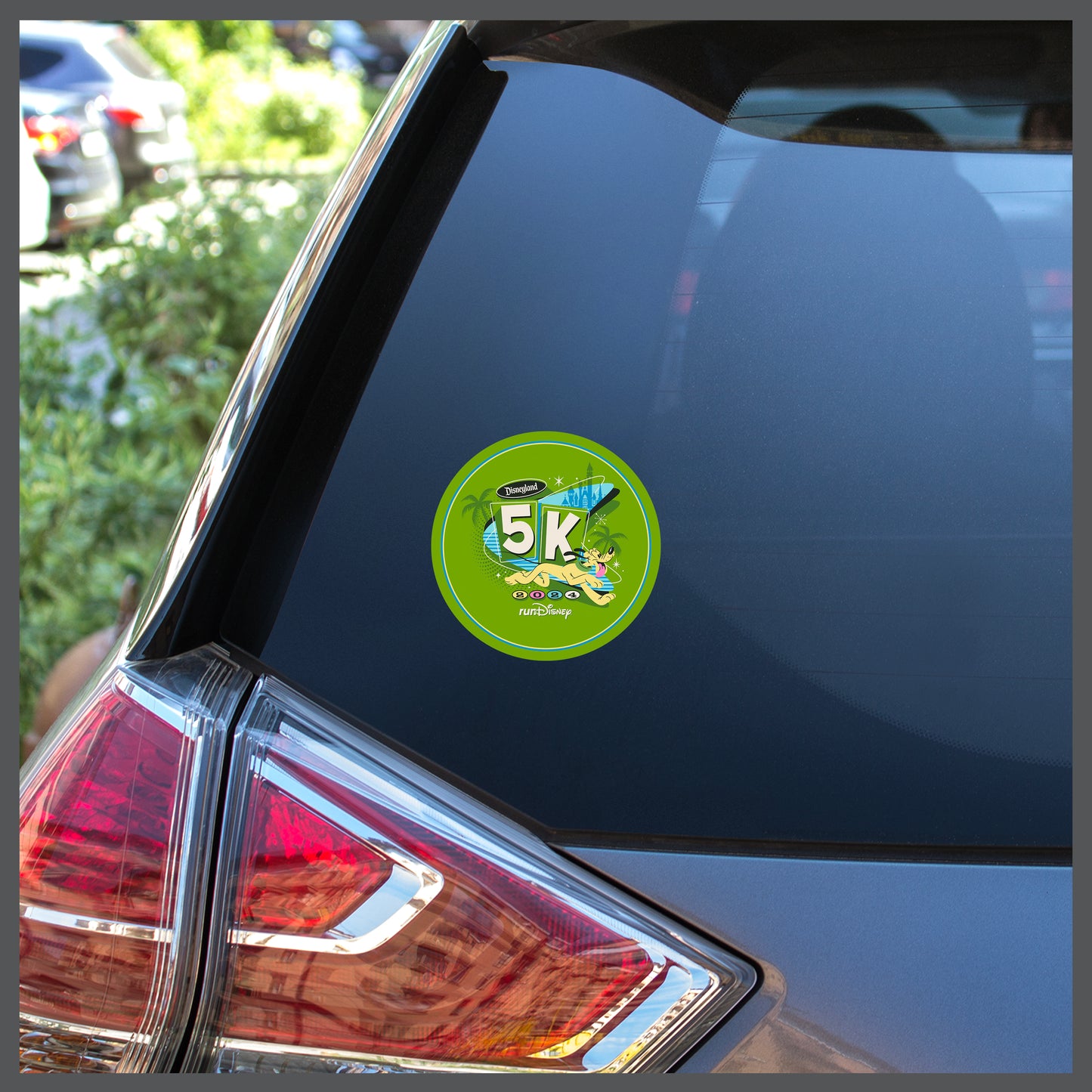 Disneyland Half Marathon Weekend 2024 5K 3.1 Miles 4″ Circle Decal or Car Magnet