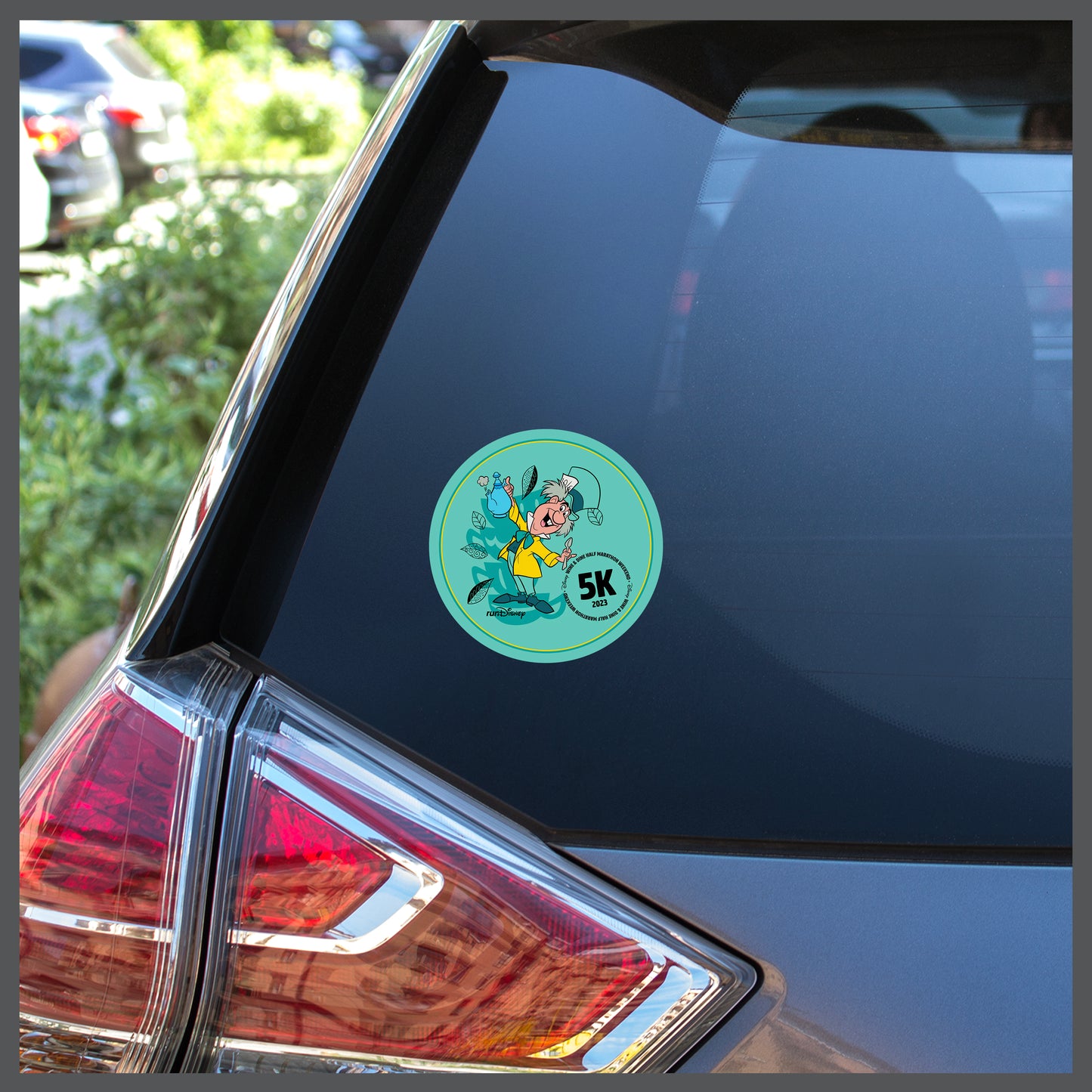 RunDisney Wine & Dine Weekend 2023 5K 3.1 Miles 4″ Circle Decal or Car Magnet