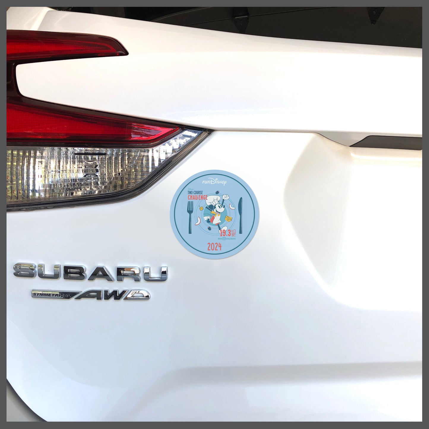 RunDisney Wine & Dine Weekend 2024 Two Course Challenge 19.3 Miles 4″ Circle Decal or Car Magnet
